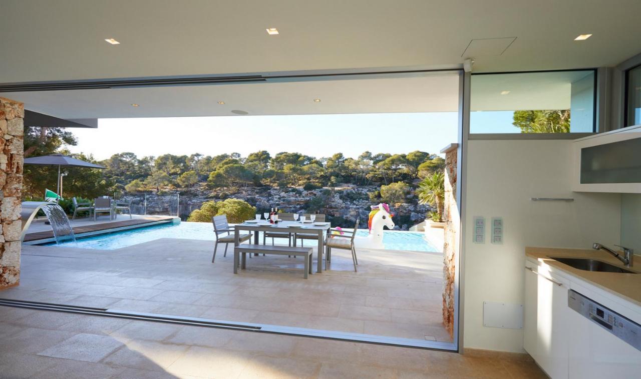 Villa * The Crystal Bay * Luxury Bay And View Cala Pi (Mallorca)